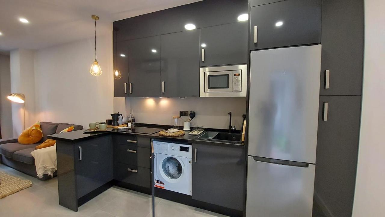 Love Rent4 Malaga City Zewnętrze zdjęcie