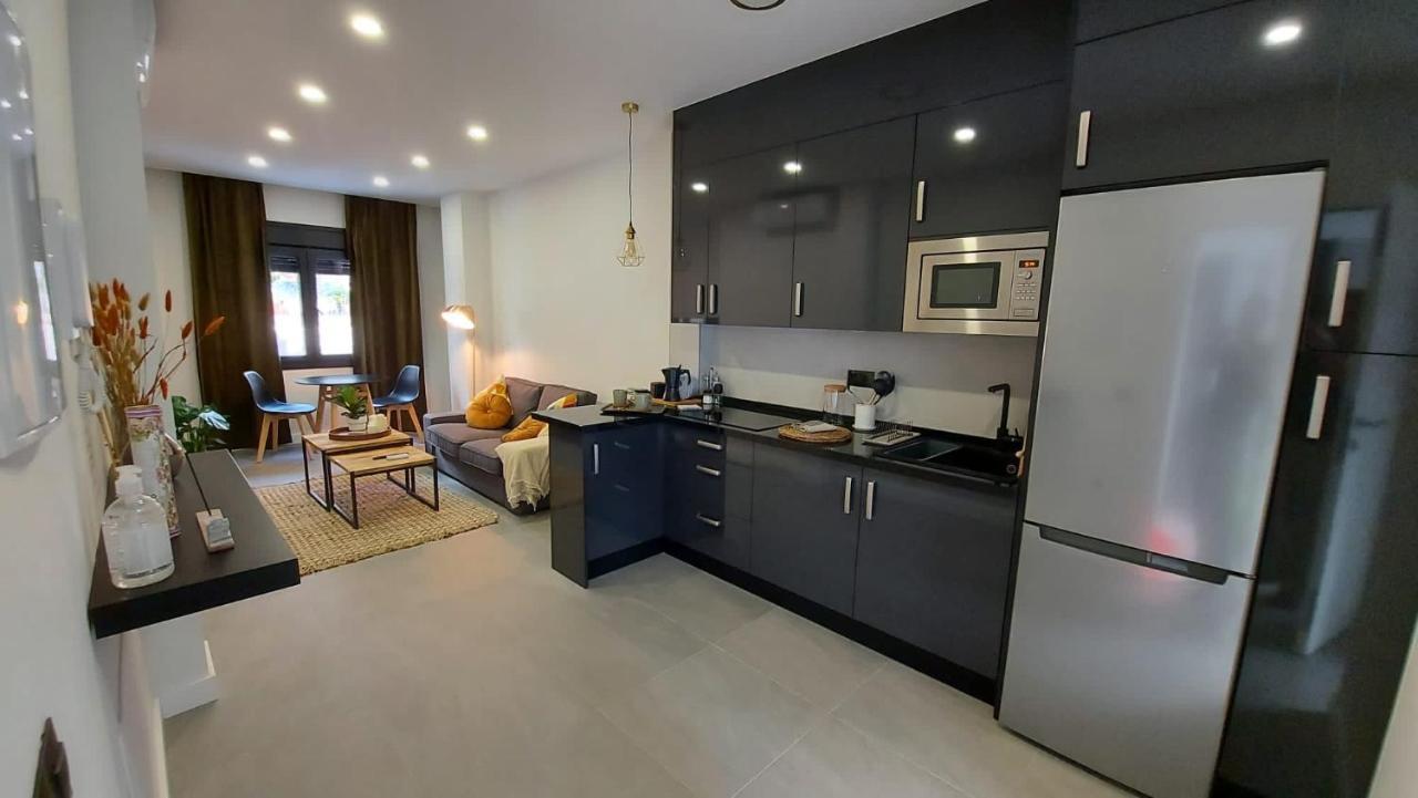 Love Rent4 Malaga City Zewnętrze zdjęcie